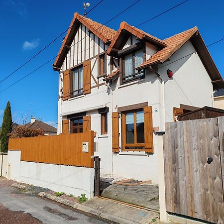 Villa Francette A 500M De La Plage Ouistreham Esterno foto
